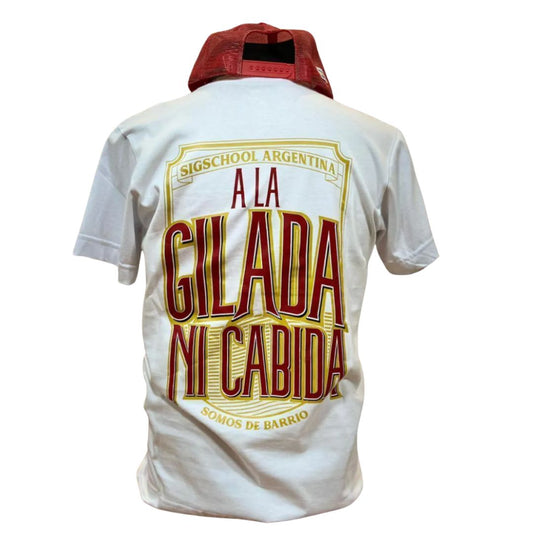 A LA GILADA NI CABIDA